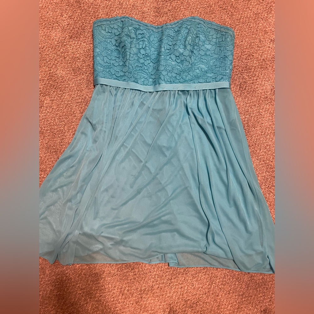 David’s bridal teal blue strapless lace dress